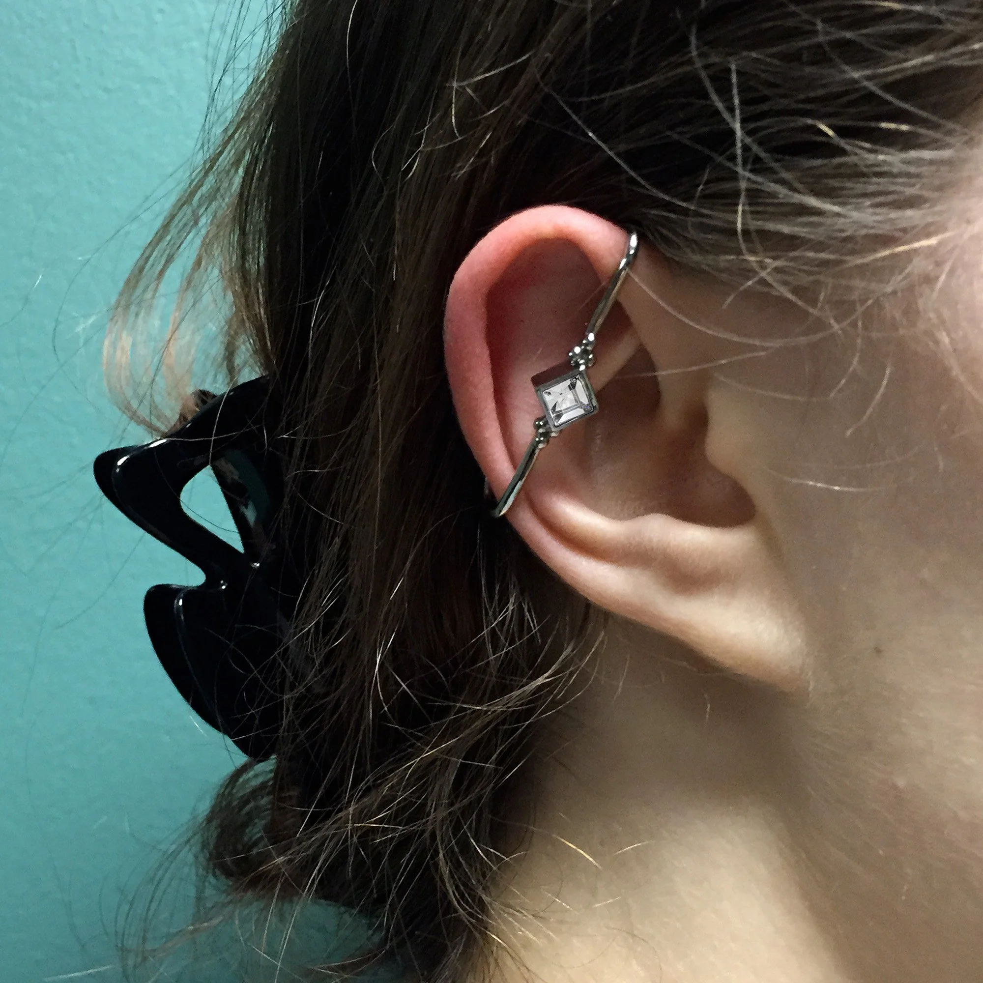 Clear Gem Rhombus Illusion Non Pierced Industrial Barbell - Image 3