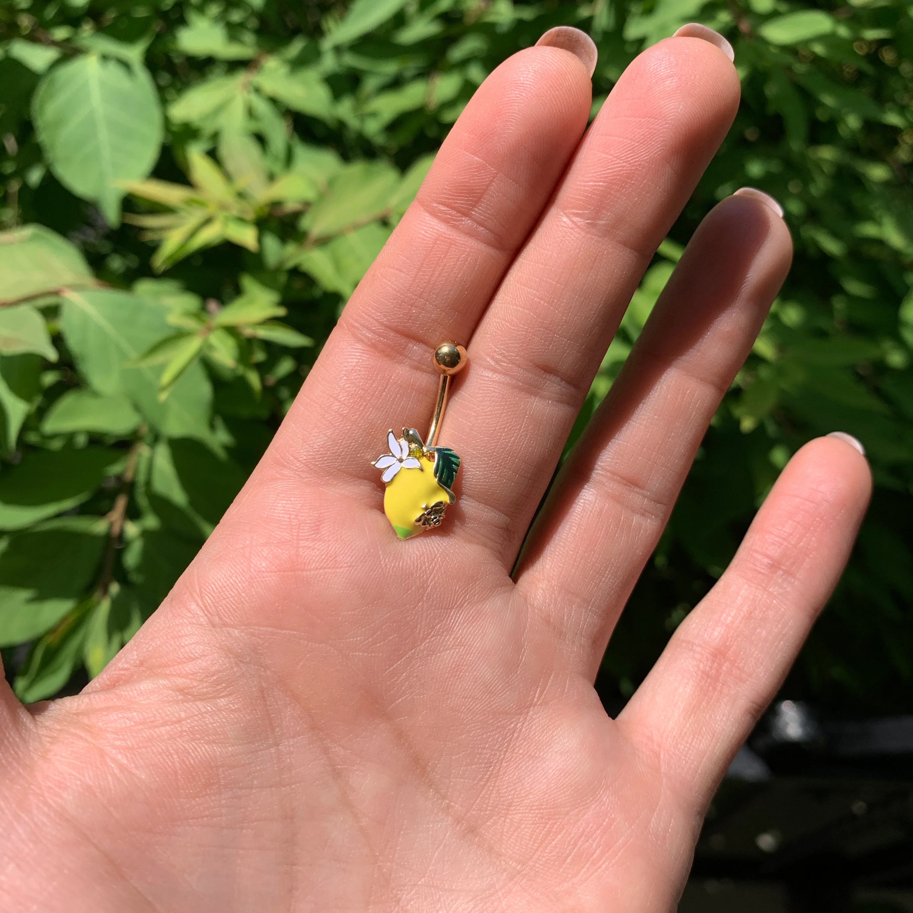 Gold Tone Lemon Bee Flower Belly Ring - Image 2