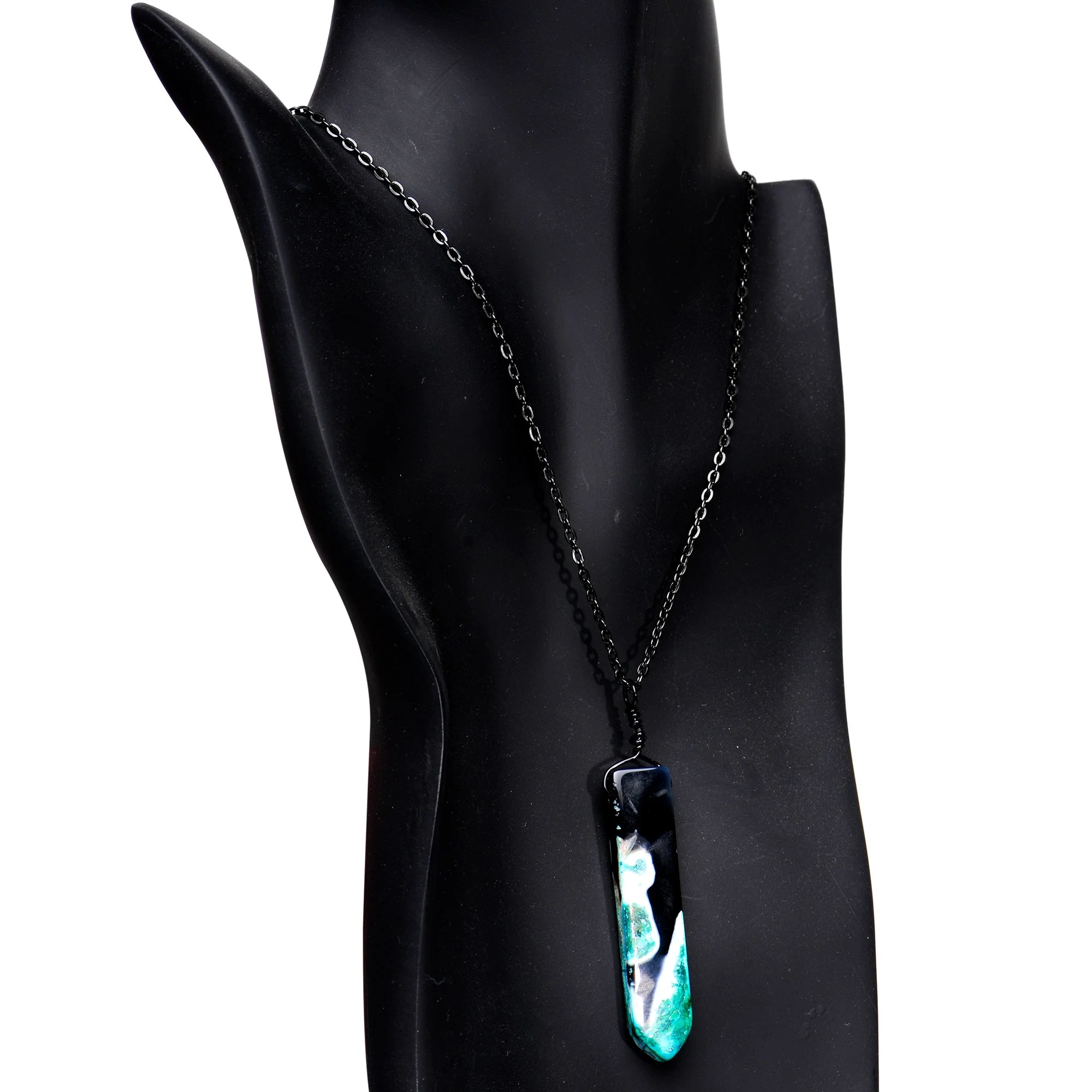 Handcrafted Intricate Natural Agate Stone Chain Necklace - Image 2