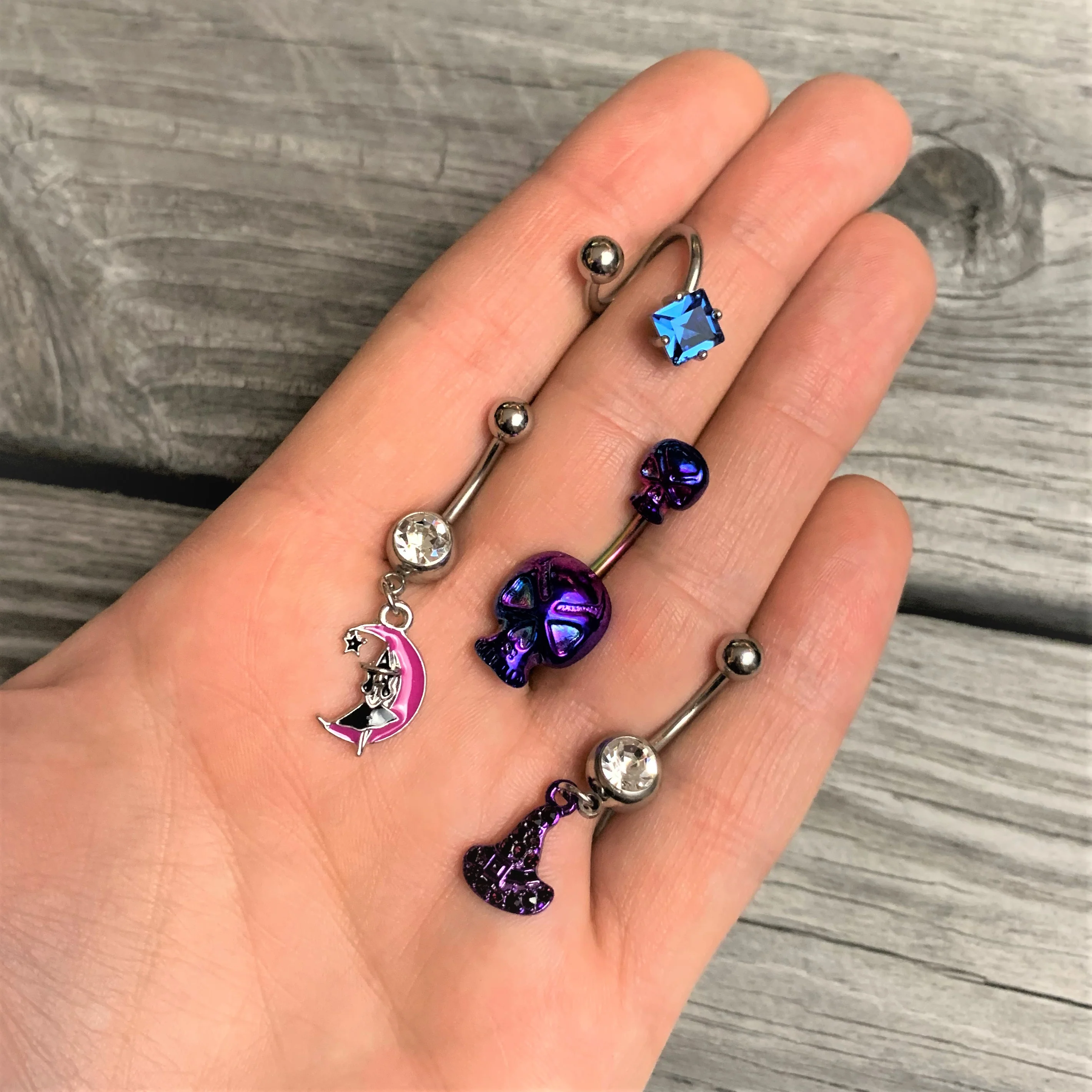 Rainbow Scary Double Skull Halloween Double Mount Belly Ring - Image 2