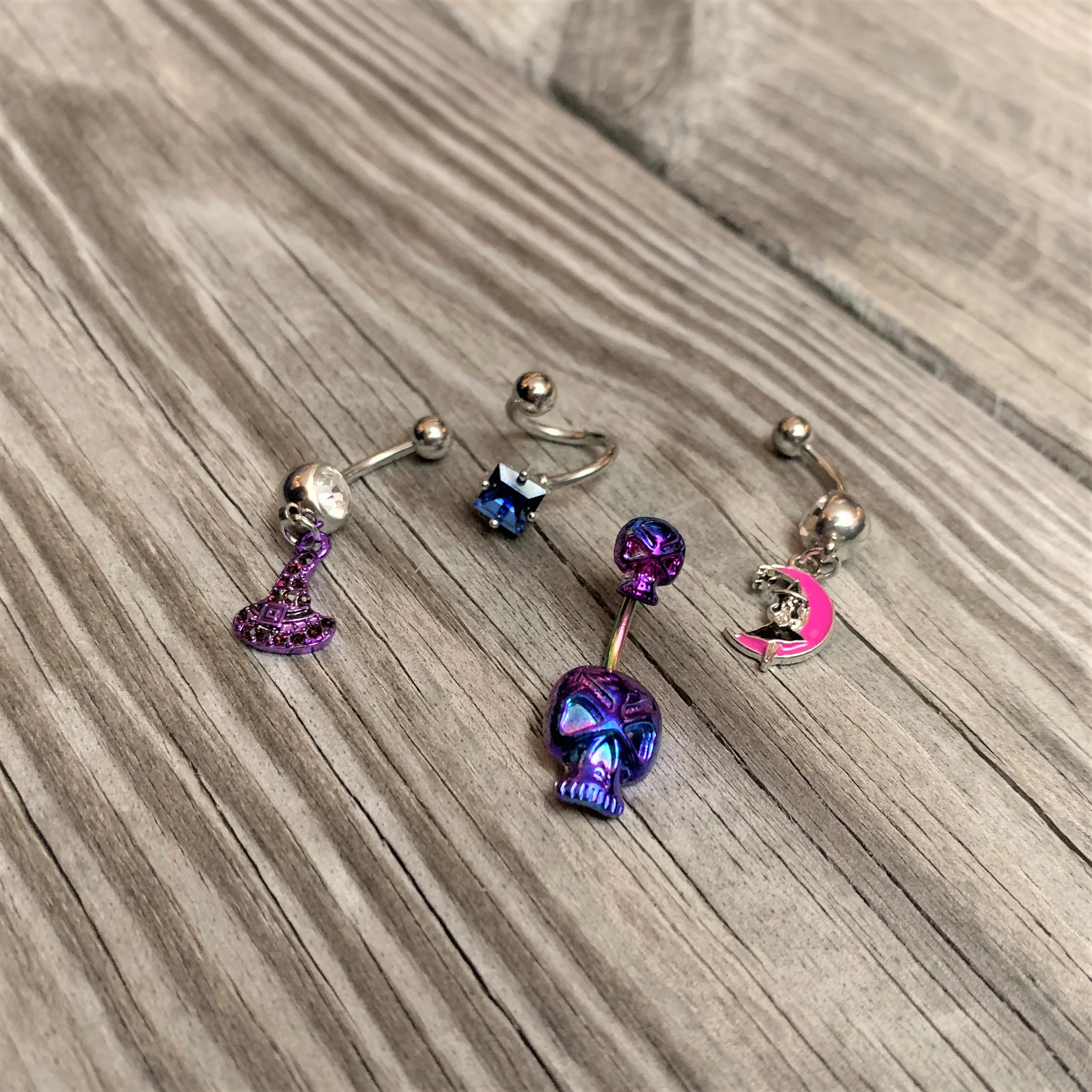 Rainbow Scary Double Skull Halloween Double Mount Belly Ring - Image 4