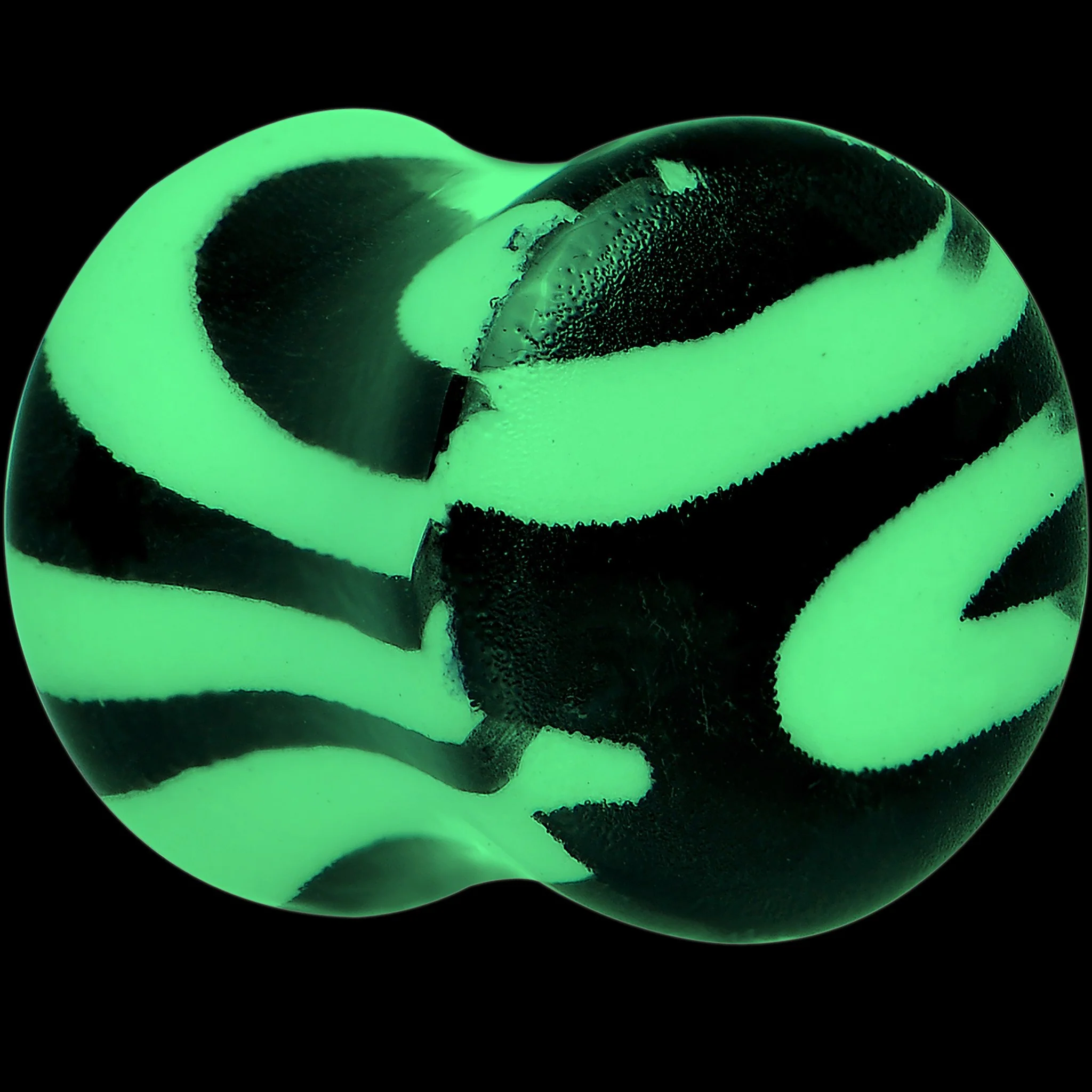 Zebra Print Glow in the Dark Saddle Plug 2G to 1 Inch - Image 2